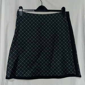 NWT Max Studio charcoal & green plaid skirt size medium